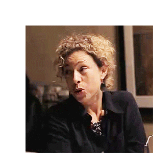 Alex Kingston like crazy Alex Kingston like crazy