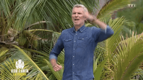 http://media2.giphy.com/media/v7EJzYQN2x8xqaC1JX/giphy.gif