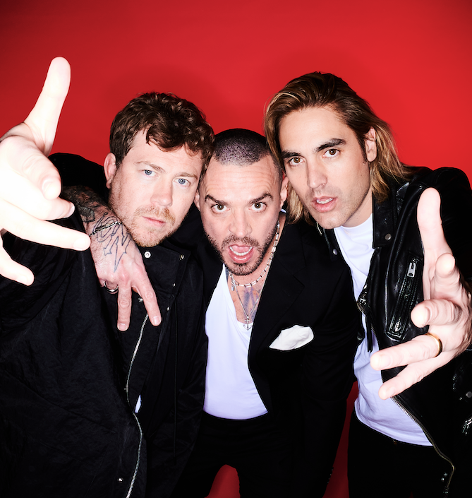 Giphy profile picture for @busted