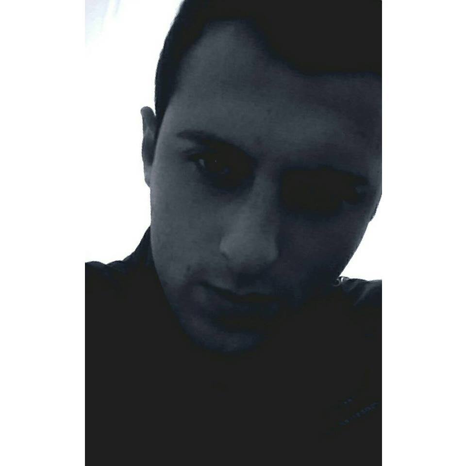 Giphy profile picture for @gags
