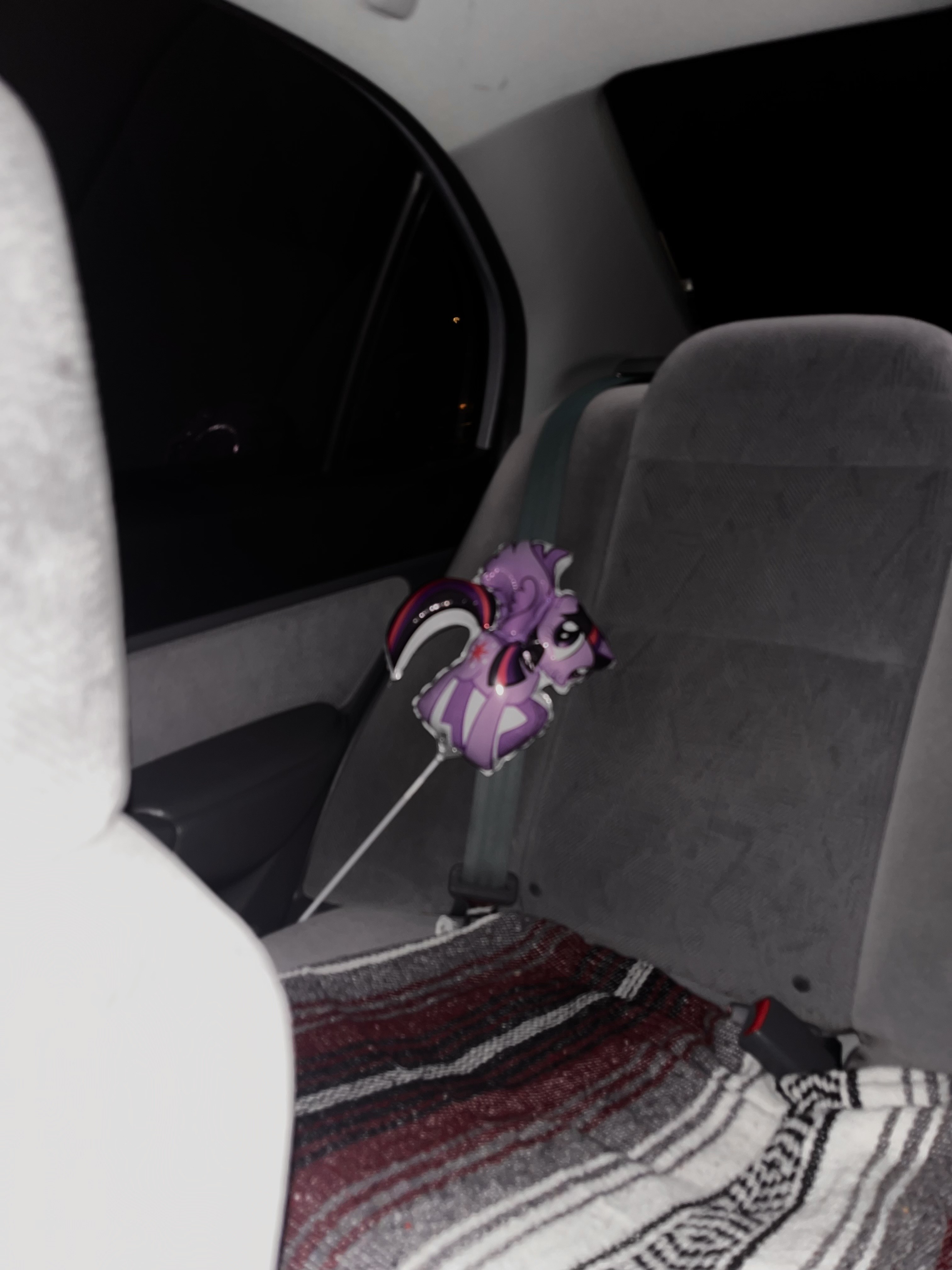 Giphy profile picture for @spitting