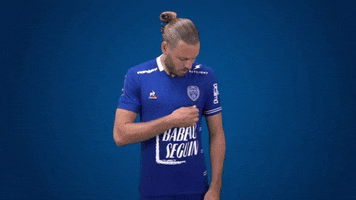 Proud Nimes Olympique GIF by estac_troyes