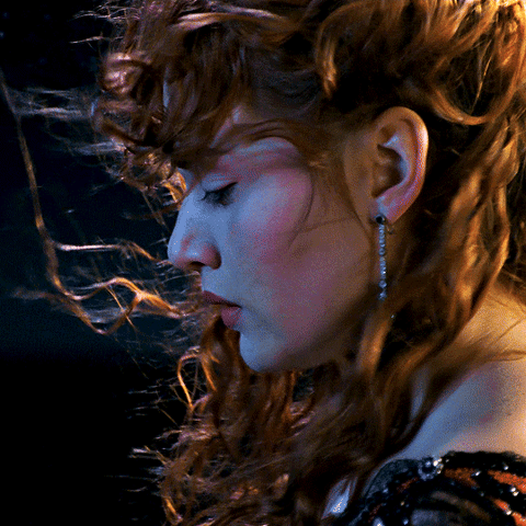 Kate Winslet GIF