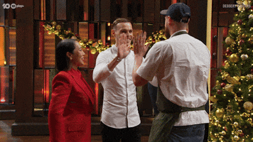 High Five Up Top GIF by MasterChefAU