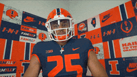 illiniathletics-illini-illinois-football-fighting-0JhWXAPDBnwpqr9D5Q