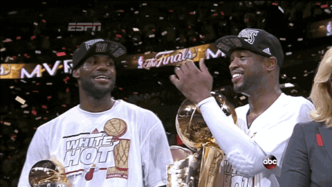 Miami Heat Hug GIF de la NBA - Buscar y compartir en GIPHY