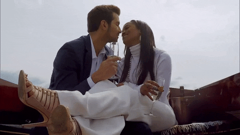 riojawine - Rachel Lindsay & Bryan Abasolo - FAN Forum - Discussion - #2 - Page 36 Giphy