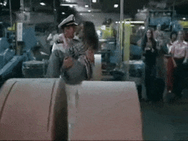 seralasvegas amor aplauso escenota tipicalamerican GIF