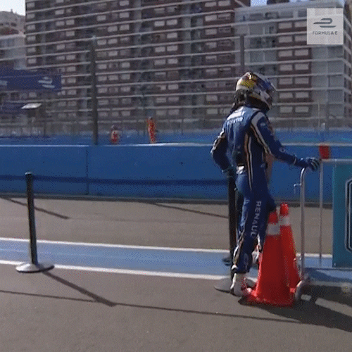 confused look around GIF by ABB Formula E