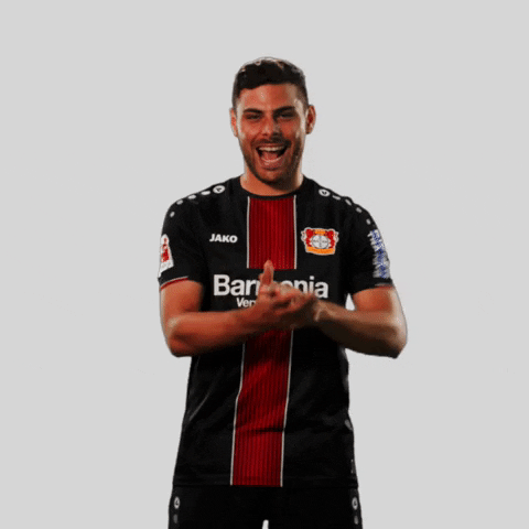 well done smile GIF by Bayer 04 Leverkusen