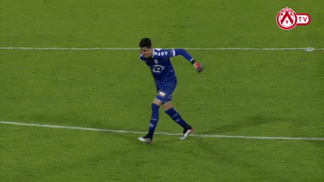 goalkeeper jumping GIF by KV Kortrijk