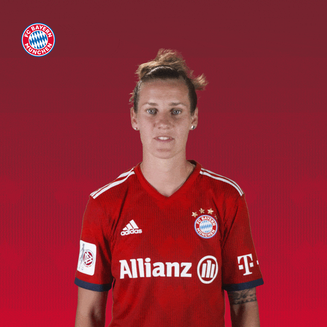 Happy Simone Laudehr GIF by FC Bayern Women