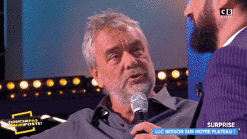 luc besson kiss GIF by C8