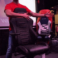 needforseat huggingday GIF by MAXNOMIC