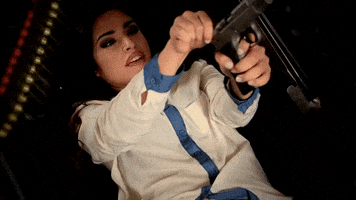 eugequevedook arma carga eugenia quevedo GIF