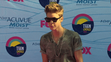 justin bieber smile GIF by LifeMinute.tv