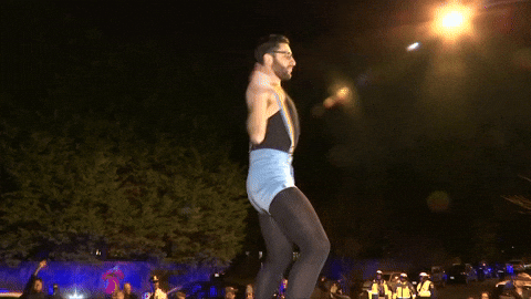 mike pence dancing GIF by BFMTV