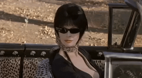 Elvira Objetos GIFs - Get the best GIF on GIPHY