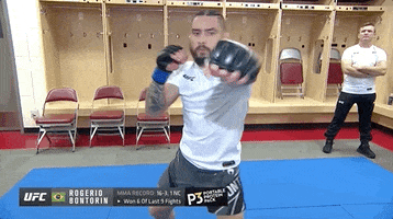 200.gif?cid=fc005b08d09368848ed134b0a6fe626ba6d5ec6fab1d2946&rid=200.gif&ct=g