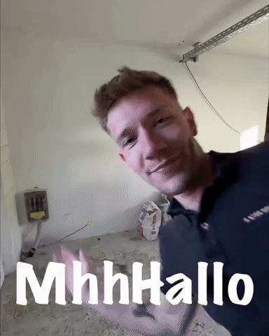 Hallo GIF
