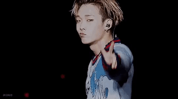 Ikon Bobby GIF