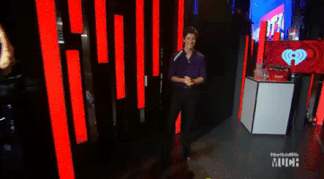 200.gif?cid=fc005b08a769bf9a1e21cc8e599bbaef8eb5be6ae6264cfe&rid=200.gif&ct=g