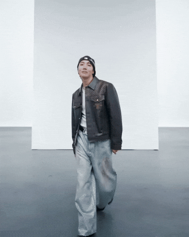 Mona Lisa Jhope Bts GIF