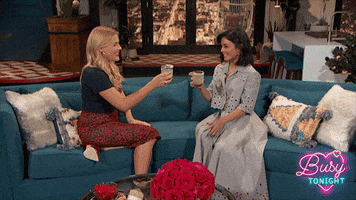Busy Philipps GIFs - Find & Share on GIPHY