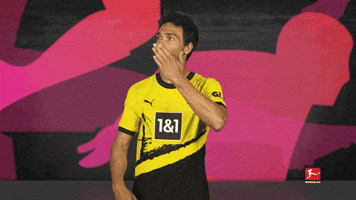 Borussia Dortmund Kiss GIF by Bundesliga