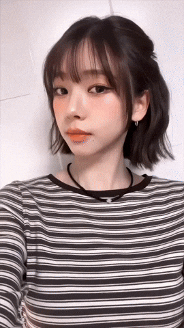 Karina GIF