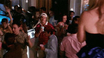 fox tv party GIF by ScreamQueens