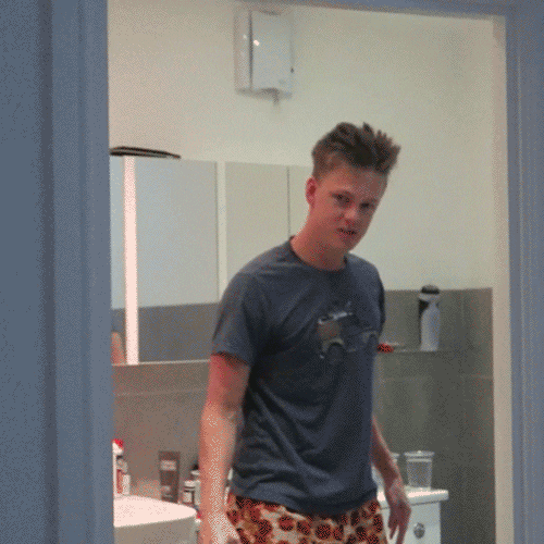 https://media2.giphy.com/media/3o6fJ5kz3k4YP3edH2/giphy.gif?cid=790b761116ed9a8b7731f76c1aad3415313e400d73f414ca&amp;rid=giphy.gif&amp;ct=g