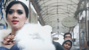 Sexy Philip Treacy GIF