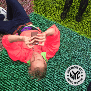 giphy.gif?cid=82a1493b211f2b8fd5754a15b55f41ab3edf721b63298706&rid=giphy.gif