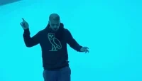 Drake no clipe de Hotline Bling