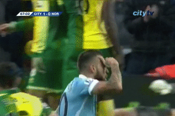 jugador de futbol al que me parezca con gif no ser bordes