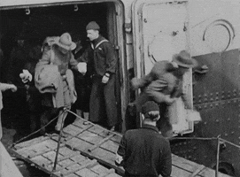 disembarking world war i GIF by US National Archives