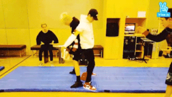 j2d #june #chanwoo #junchan #ikon GIF