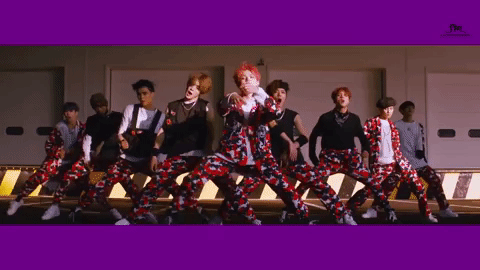 K-Pop GIF - Find & Share on GIPHY