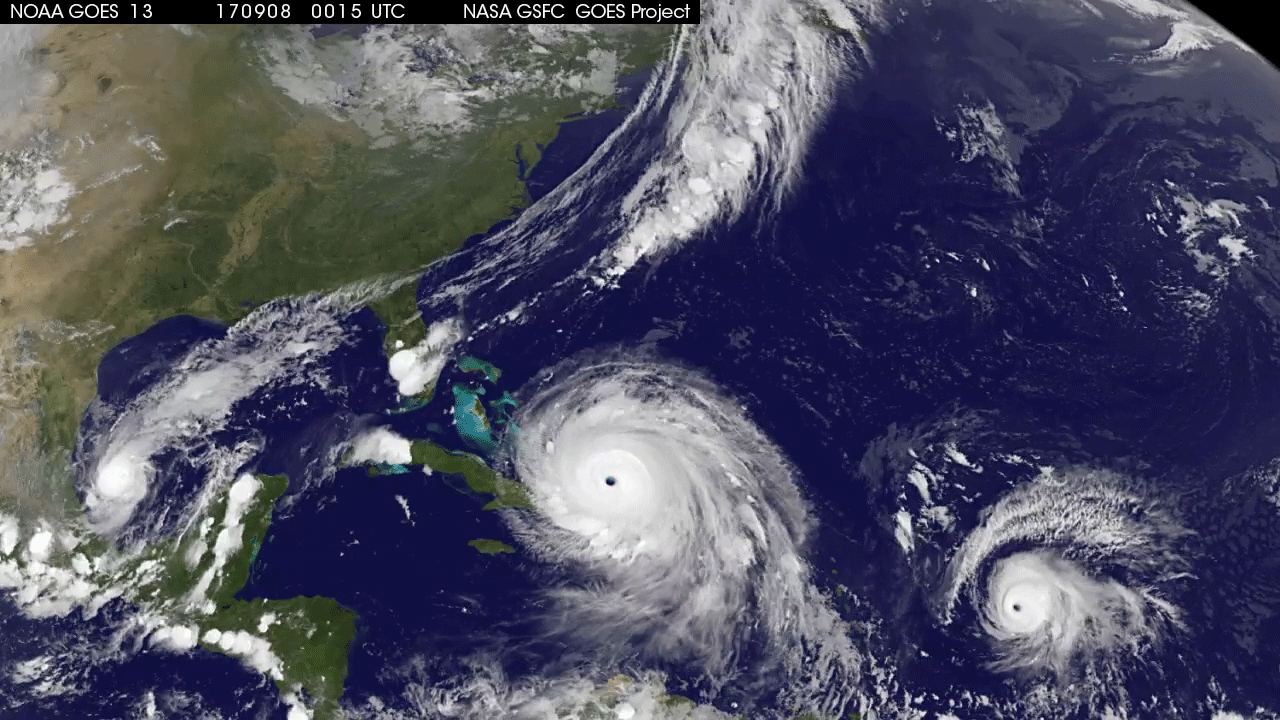 Resultado de imagen de huracanes gif nasa