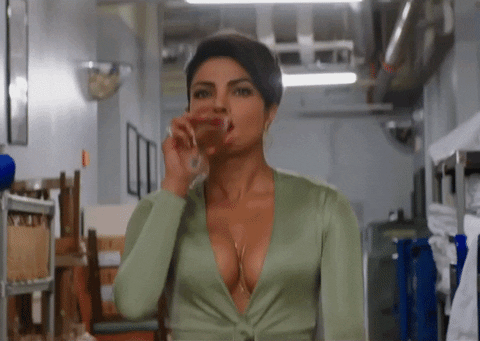 Priyanka Chopra Hot Gif - Priyanka Chopra Age