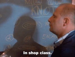 200.gif?cid=fc005b0872a6d44f636131a6611b24df377182d79e2382a2&rid=200.gif&ct=g