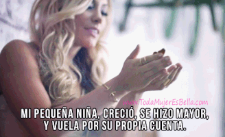 nomemires toda mujer es bella toda madre ama a su hija GIF