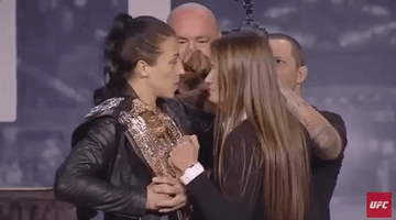 200.gif?cid=fc005b084289581fbcb05a1e479dc4436a2c141523b38b82&rid=200.gif&ct=g