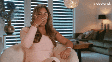 Real Housewives Crying GIF by Videoland