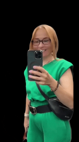 Woman Selfie GIF by adridreal
