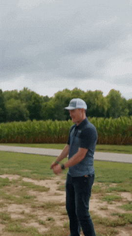 Mutiny Crop Performance GIF