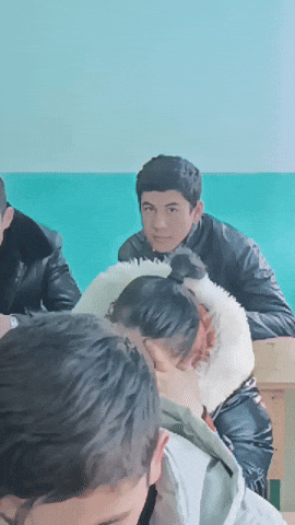 Halil GIF