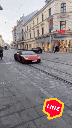 Car Wow GIF by Linz News