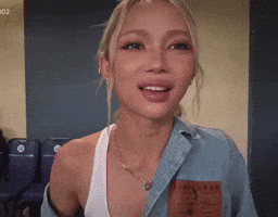 Gwen Bini GIF